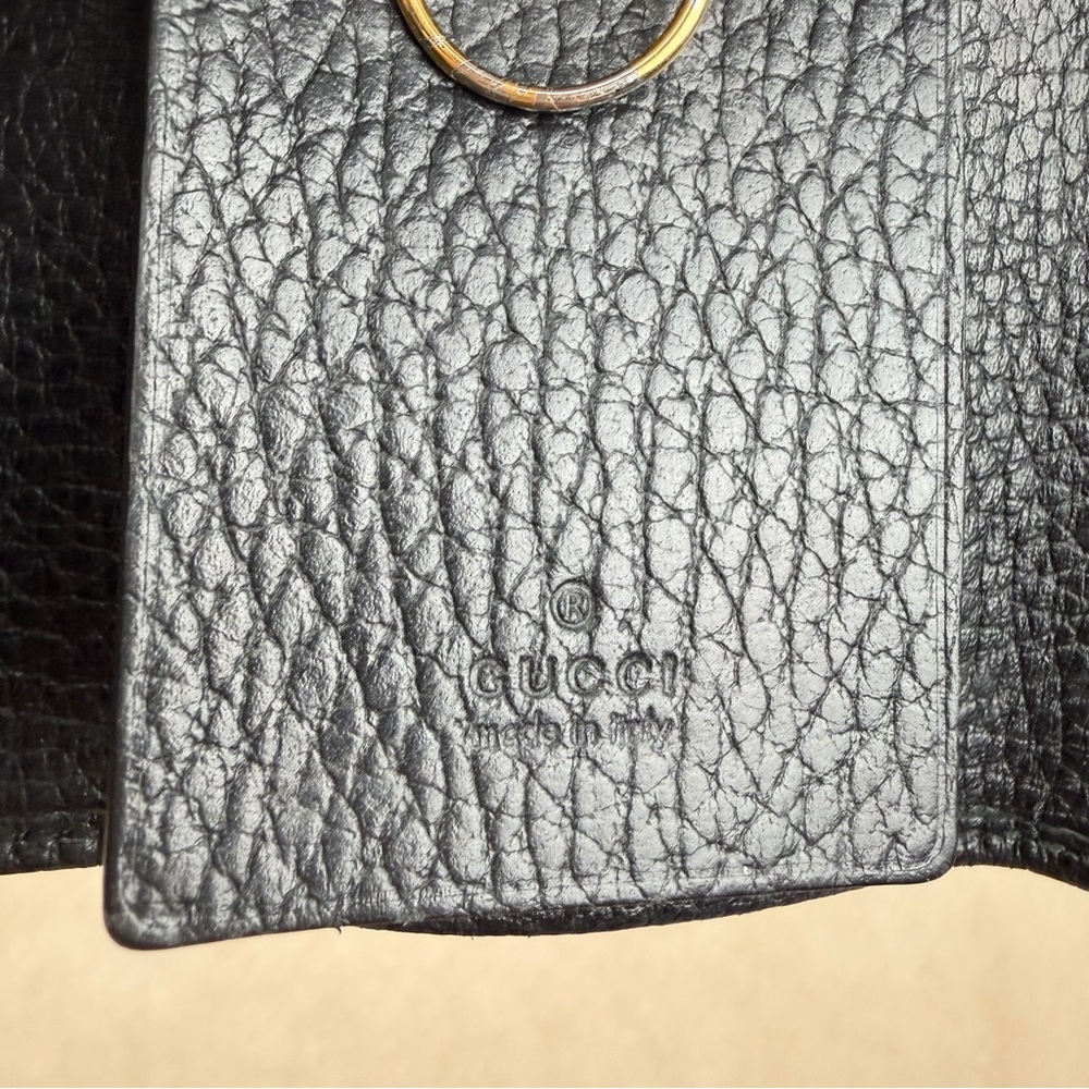 Gucci Marmont GG Leather 6-Key Holder Black Gold Hardware - Picture 7 of 11